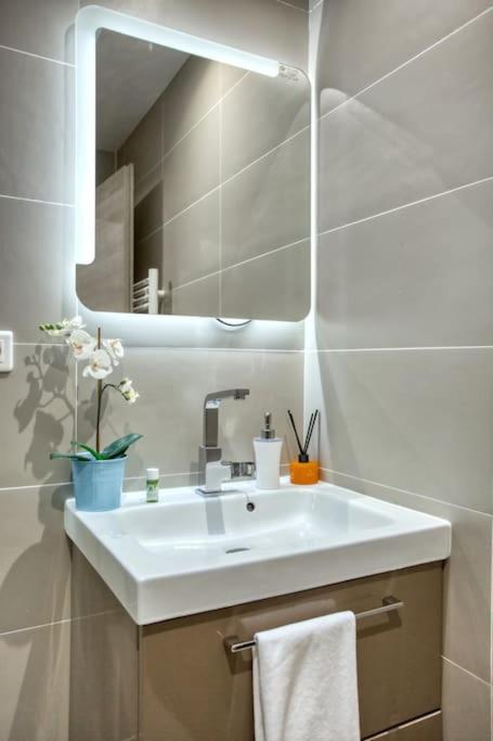 Amazing Apart New Bastille 3 Bedrooms 2 Bathrooms París Exterior foto